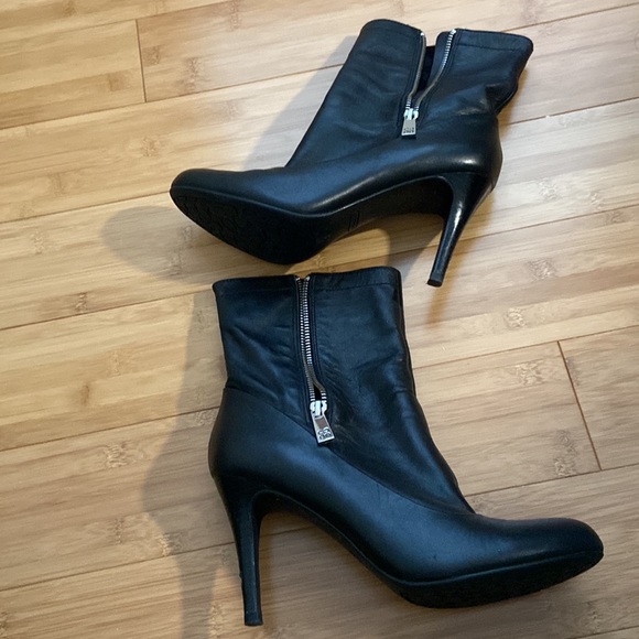 Coach Booties - Picture 3 of 4